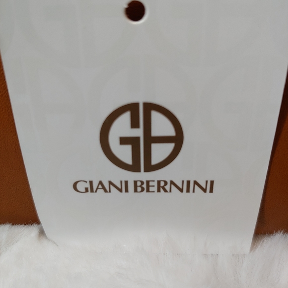 NWT GIANI BERNINI BOTANICAL LINEN HOBO BAG - Picture 14 of 16